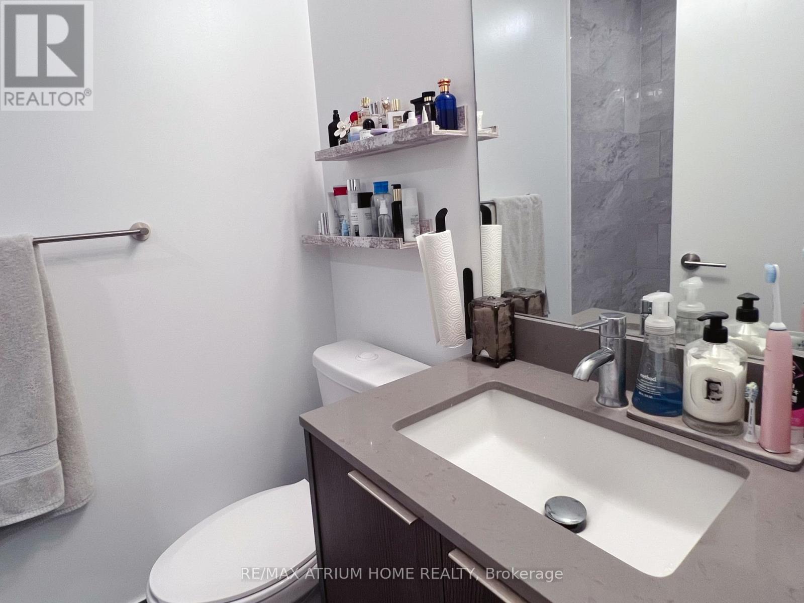 1007 - 32 Forest Manor Road, Toronto, Ontario  M2J 1M5 - Photo 18 - C12653692