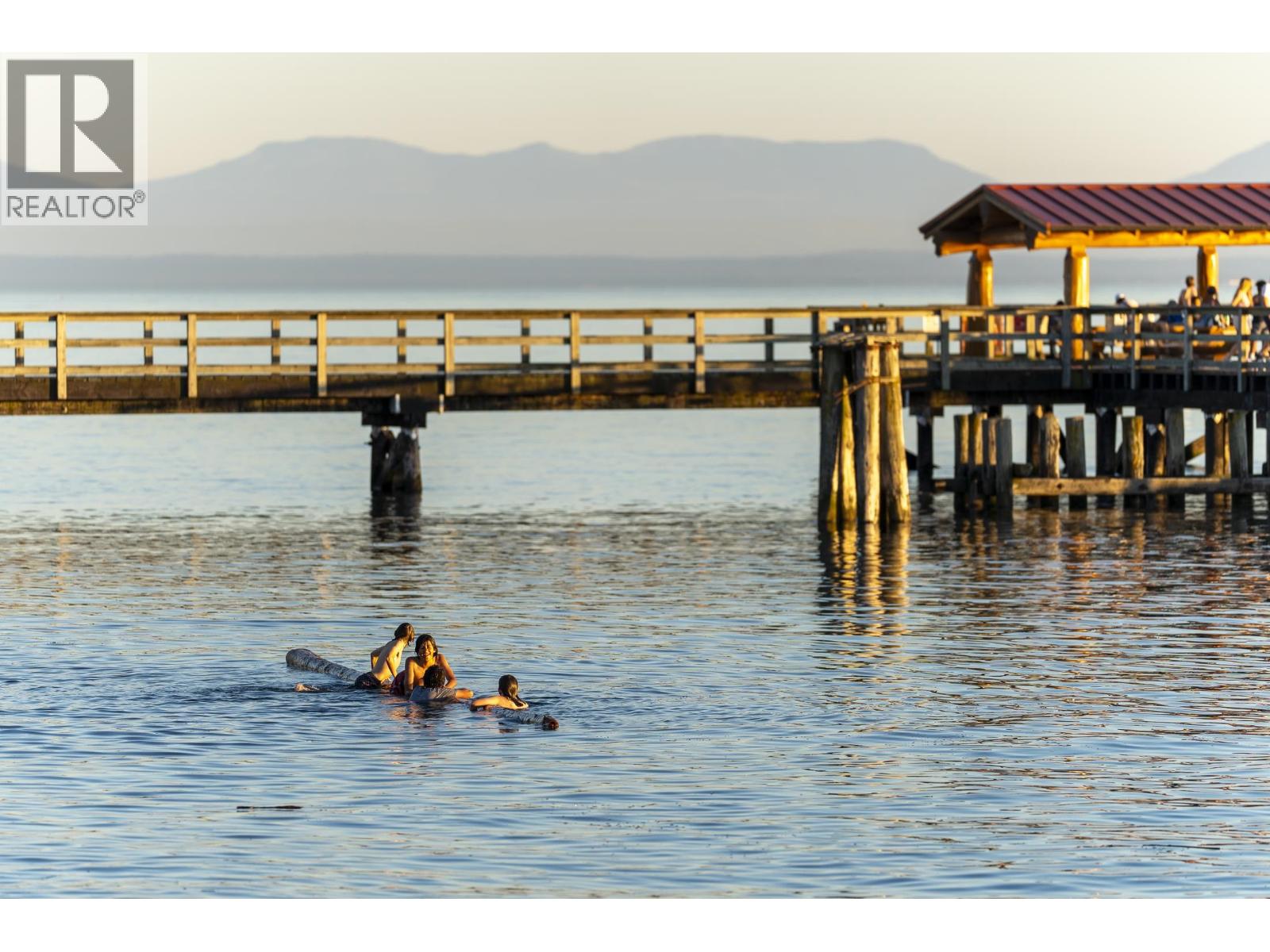 105 5160 Davis Bay Road, Sechelt, British Columbia  V7Z 0H3 - Photo 36 - R3068509