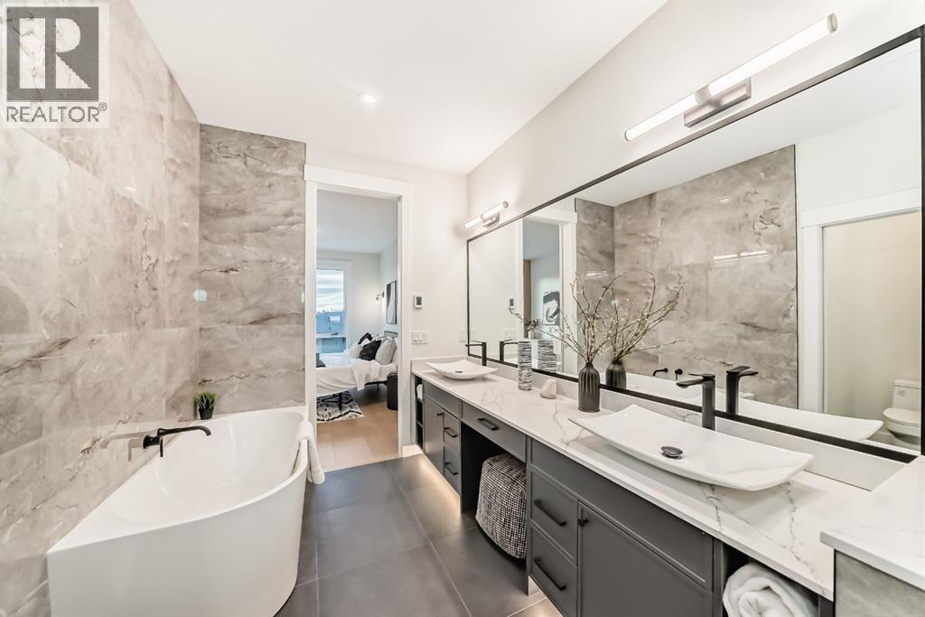 1654 37 Avenue Sw, Calgary, Alberta  T2T 2H5 - Photo 40 - A2273305