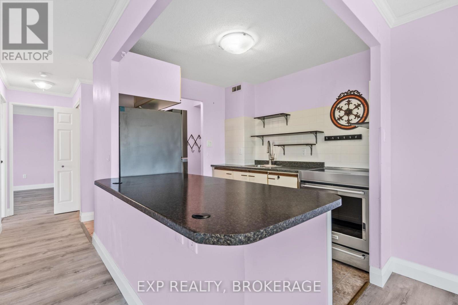 607 - 14 Greenview Drive, Kingston, Ontario  K7M 7T5 - Photo 14 - X12653698