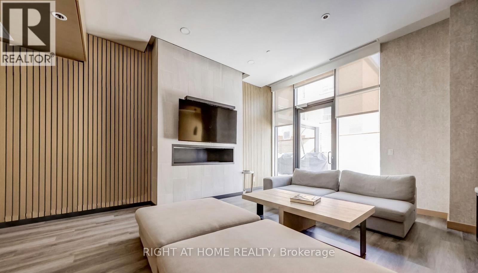 701 - 2369 Danforth Avenue, Toronto, Ontario  M4C 0B1 - Photo 13 - E12653700