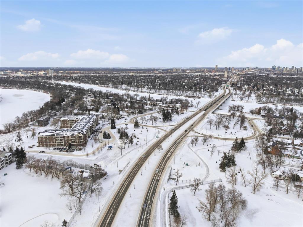 428 40 Dunkirk Drive, Winnipeg, Manitoba  R2M 1R4 - Photo 39 - 202530260