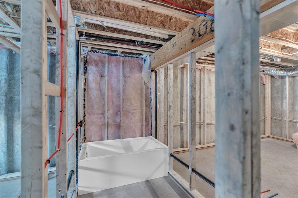 16 Platt Street, Winnipeg, Manitoba  R2R 3B1 - Photo 36 - 202530275