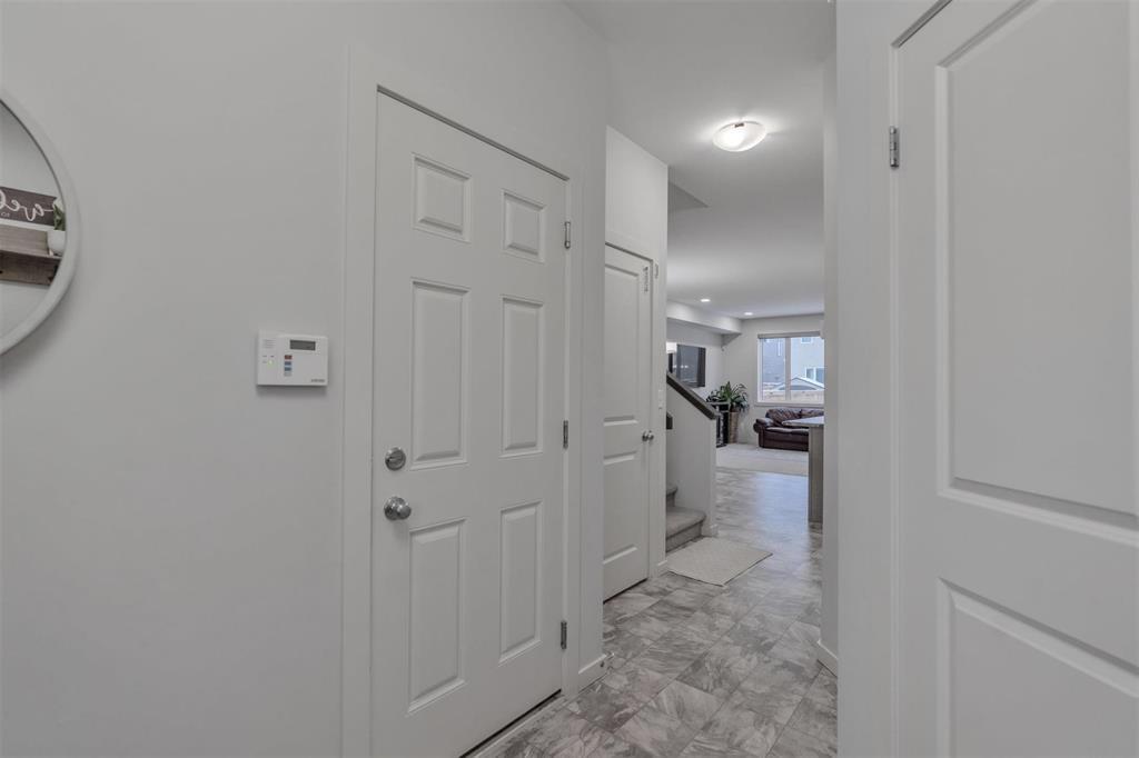 19 Libra Street, Winnipeg, Manitoba  R2V 5C7 - Photo 3 - 202530280