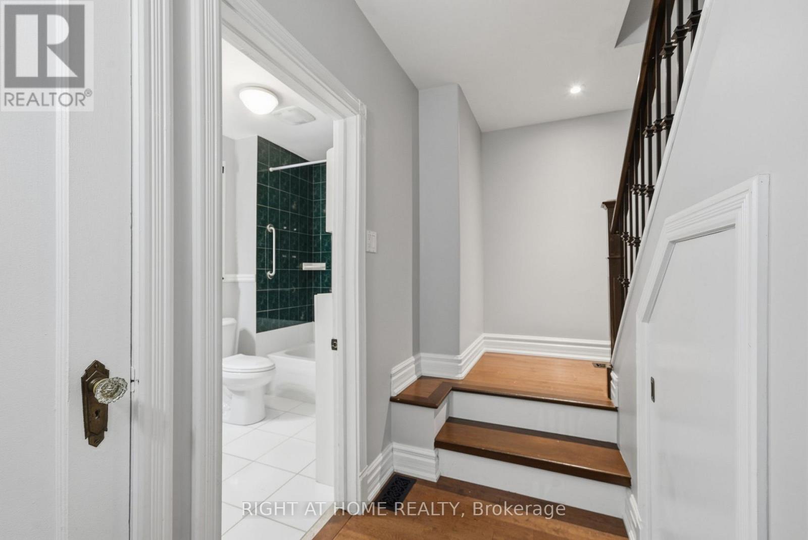 1414 Simcoe Street N, Oshawa, Ontario  L1G 4X6 - Photo 16 - E12653718