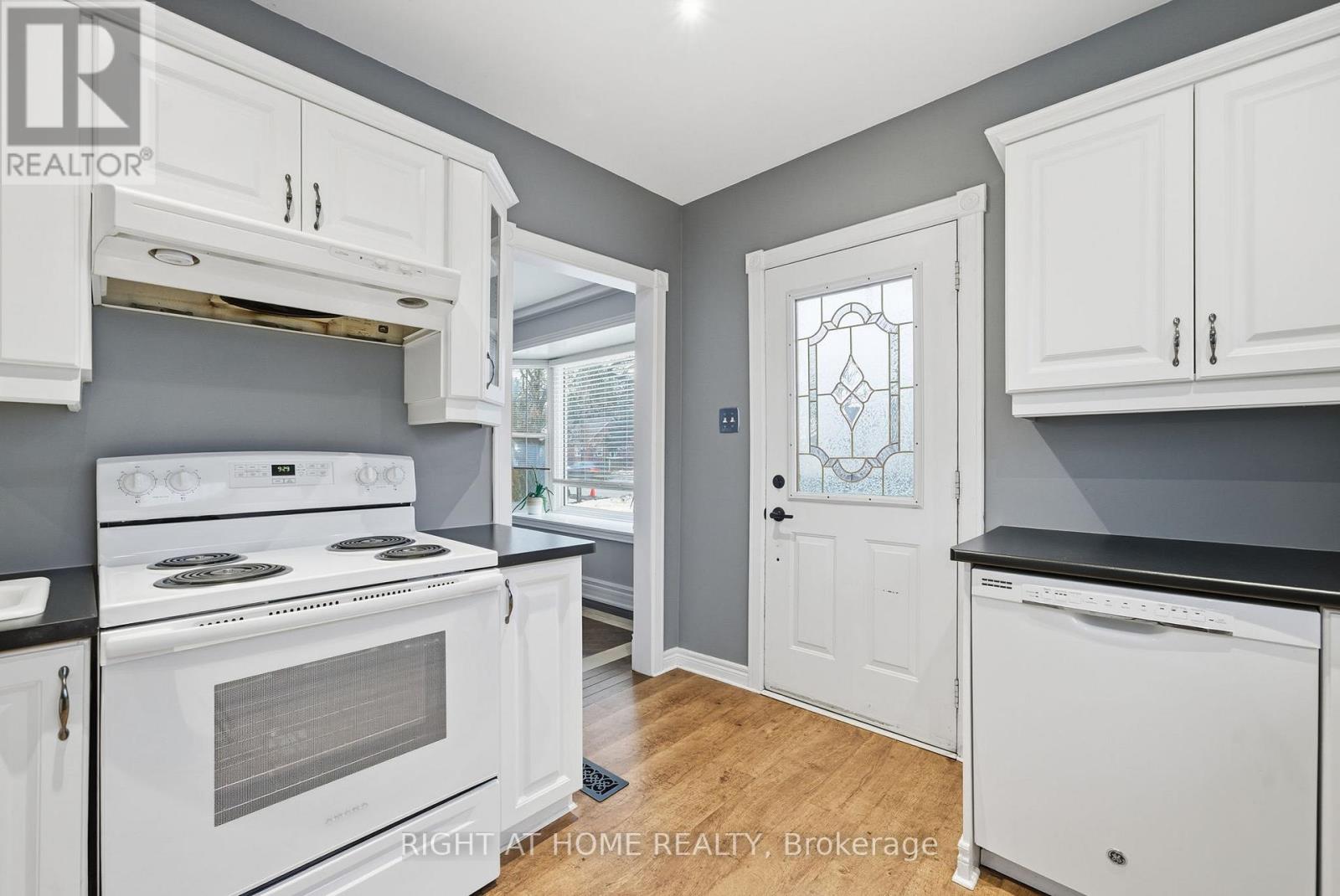 1414 Simcoe Street N, Oshawa, Ontario  L1G 4X6 - Photo 7 - E12653718