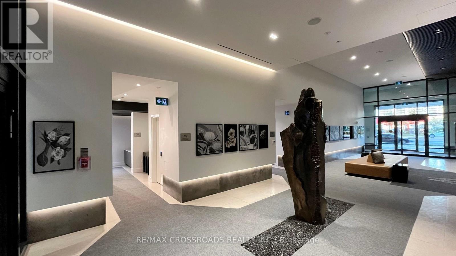 319e - 8868 Yonge Street, Richmond Hill, Ontario L4C 0T4 - Photo 44 - N12653706