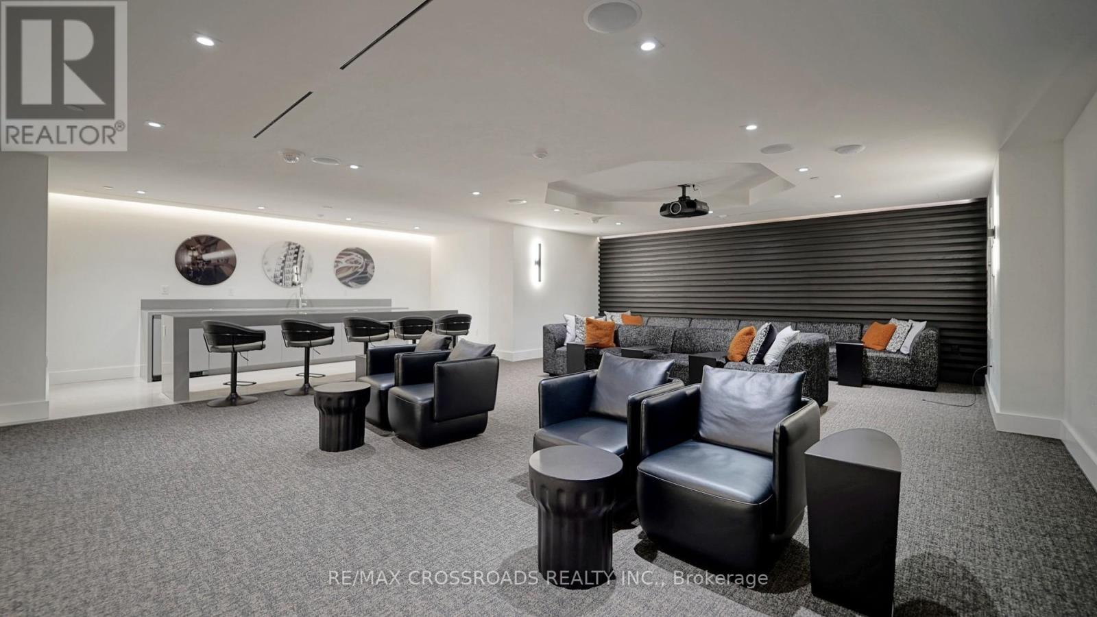 319e - 8868 Yonge Street, Richmond Hill, Ontario L4C 0T4 - Photo 45 - N12653706