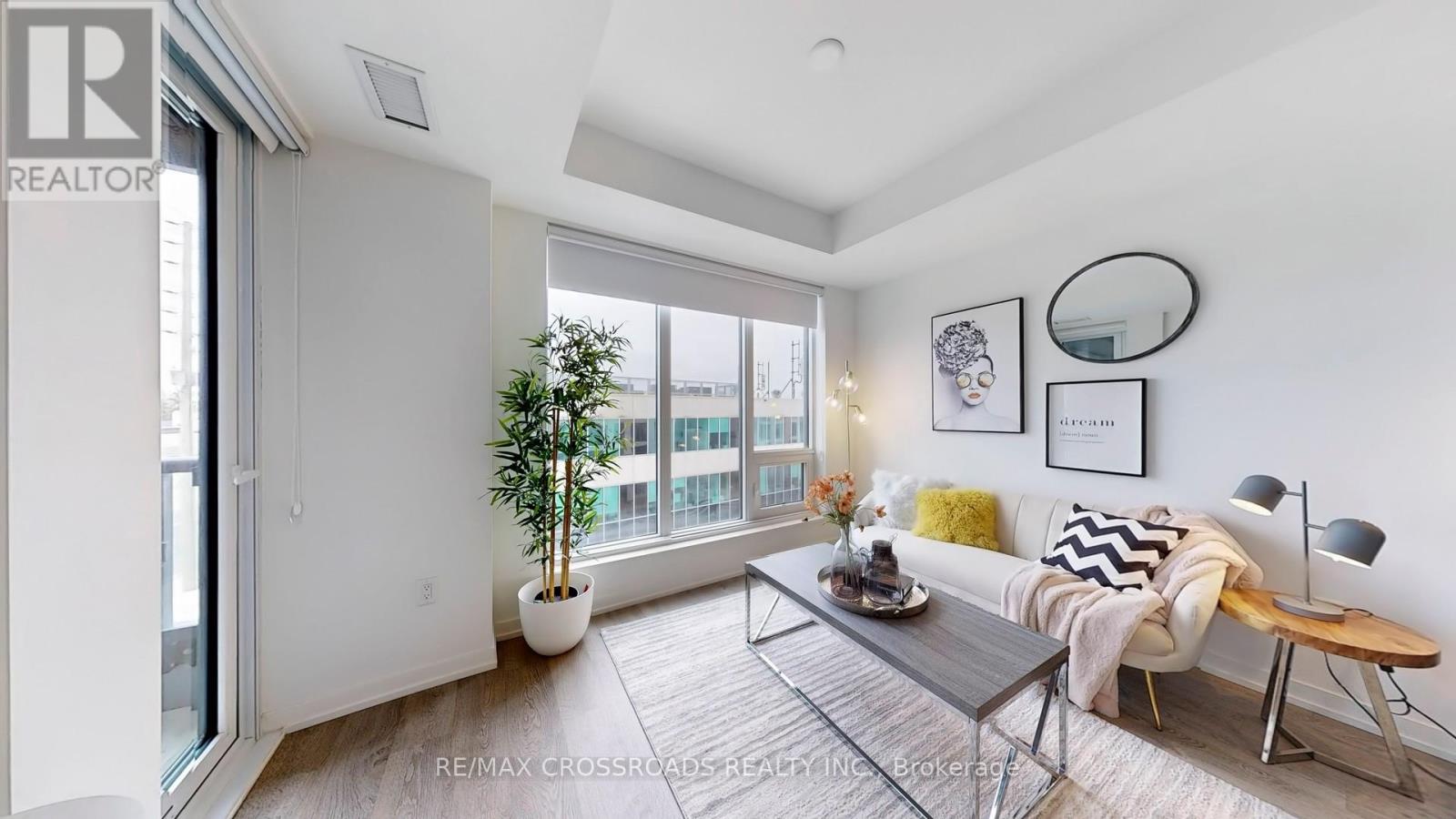 319e - 8868 Yonge Street, Richmond Hill, Ontario L4C 0T4 - Photo 8 - N12653706