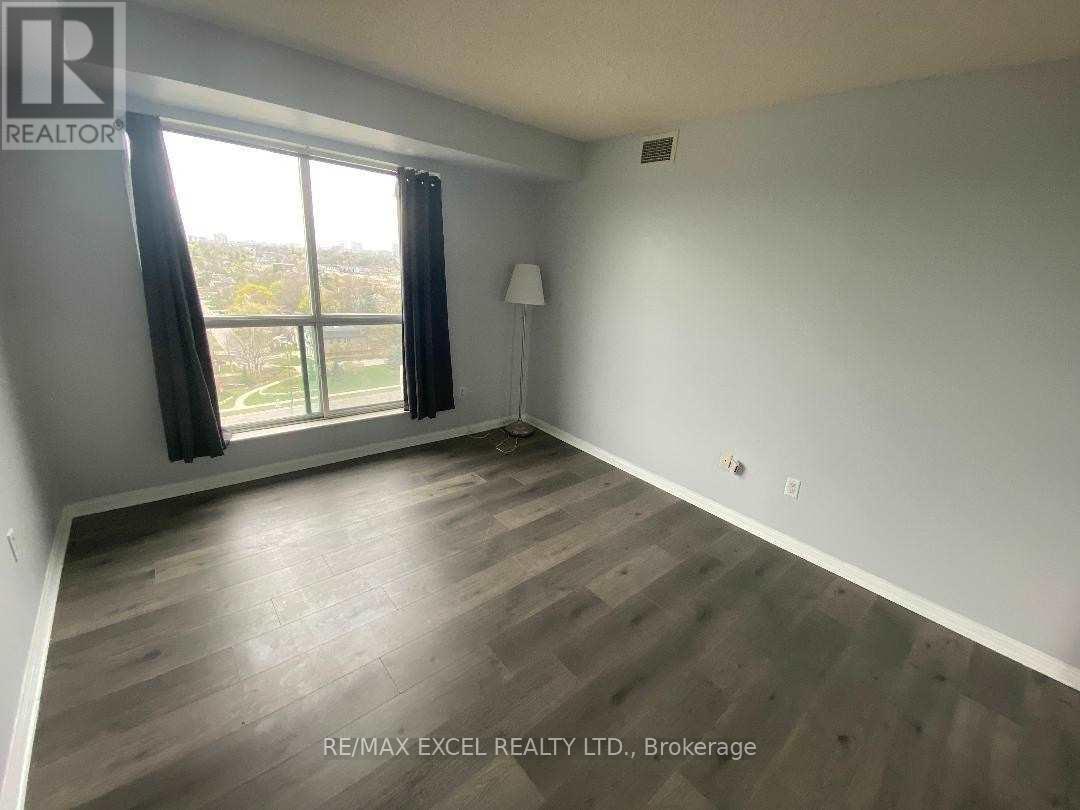 1505 - 23 Lorraine Drive, Toronto, Ontario  M2N 6Z6 - Photo 6 - C12653724