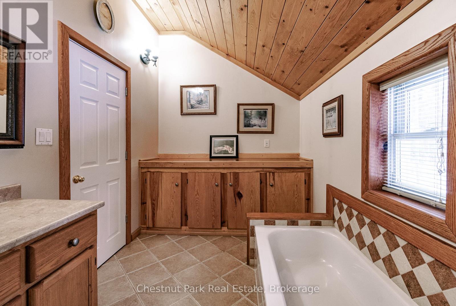 4641 518 E Highway, Kearney, Ontario  P0A 1M0 - Photo 21 - X12653738