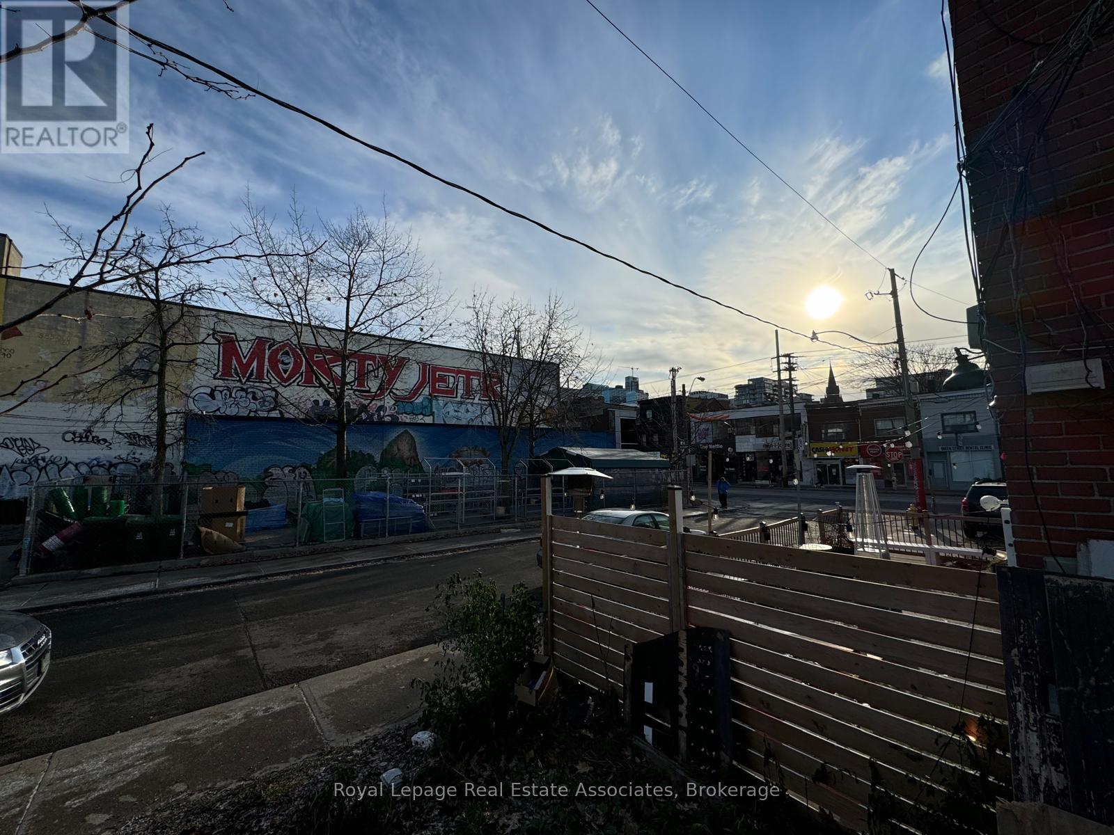 (Rear) - 6 Markham Street, Toronto, Ontario  M6J 1E4 - Photo 9 - C12653728