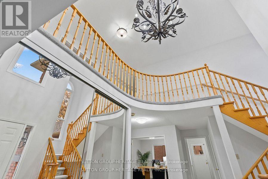 16 Mantell Crescent, Ajax, Ontario  L1T 3N6 - Photo 28 - E12653736