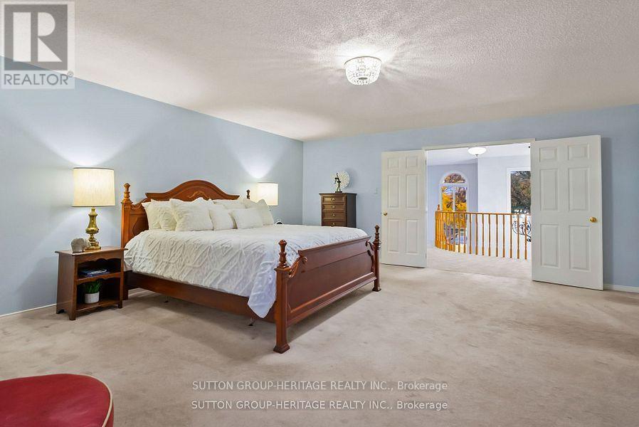 16 Mantell Crescent, Ajax, Ontario  L1T 3N6 - Photo 37 - E12653736