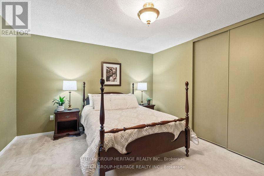 16 Mantell Crescent, Ajax, Ontario  L1T 3N6 - Photo 39 - E12653736