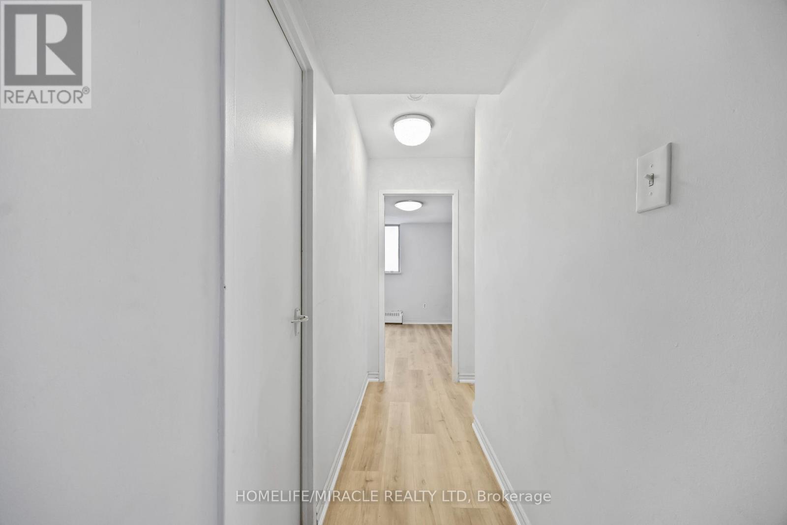 1008 - 60 Stevenson Road, Toronto, Ontario  M9V 2B4 - Photo 15 - W12573596