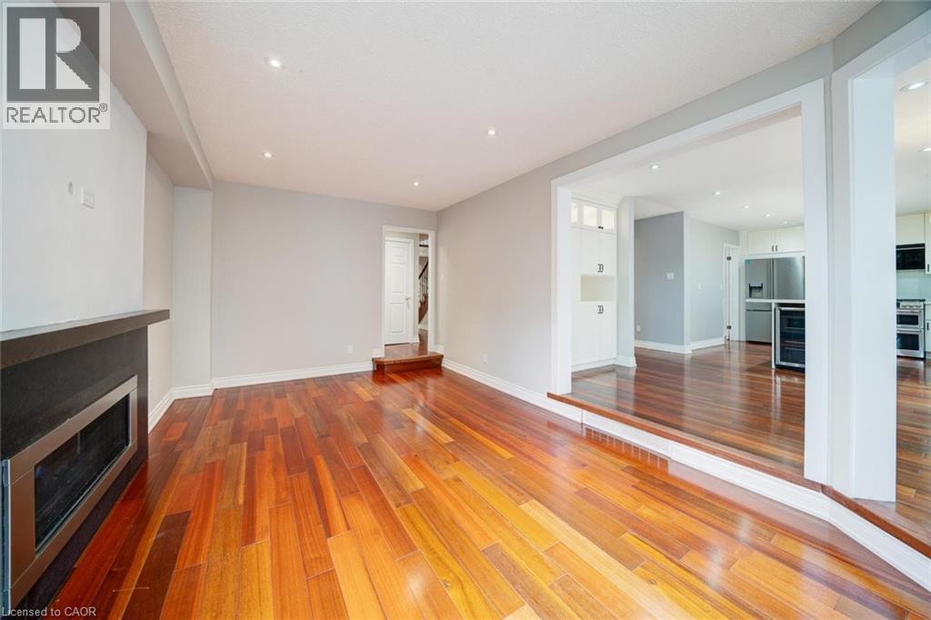 102 Crawford Rose Drive, Aurora, Ontario  L4G 4R9 - Photo 10 - 40790486