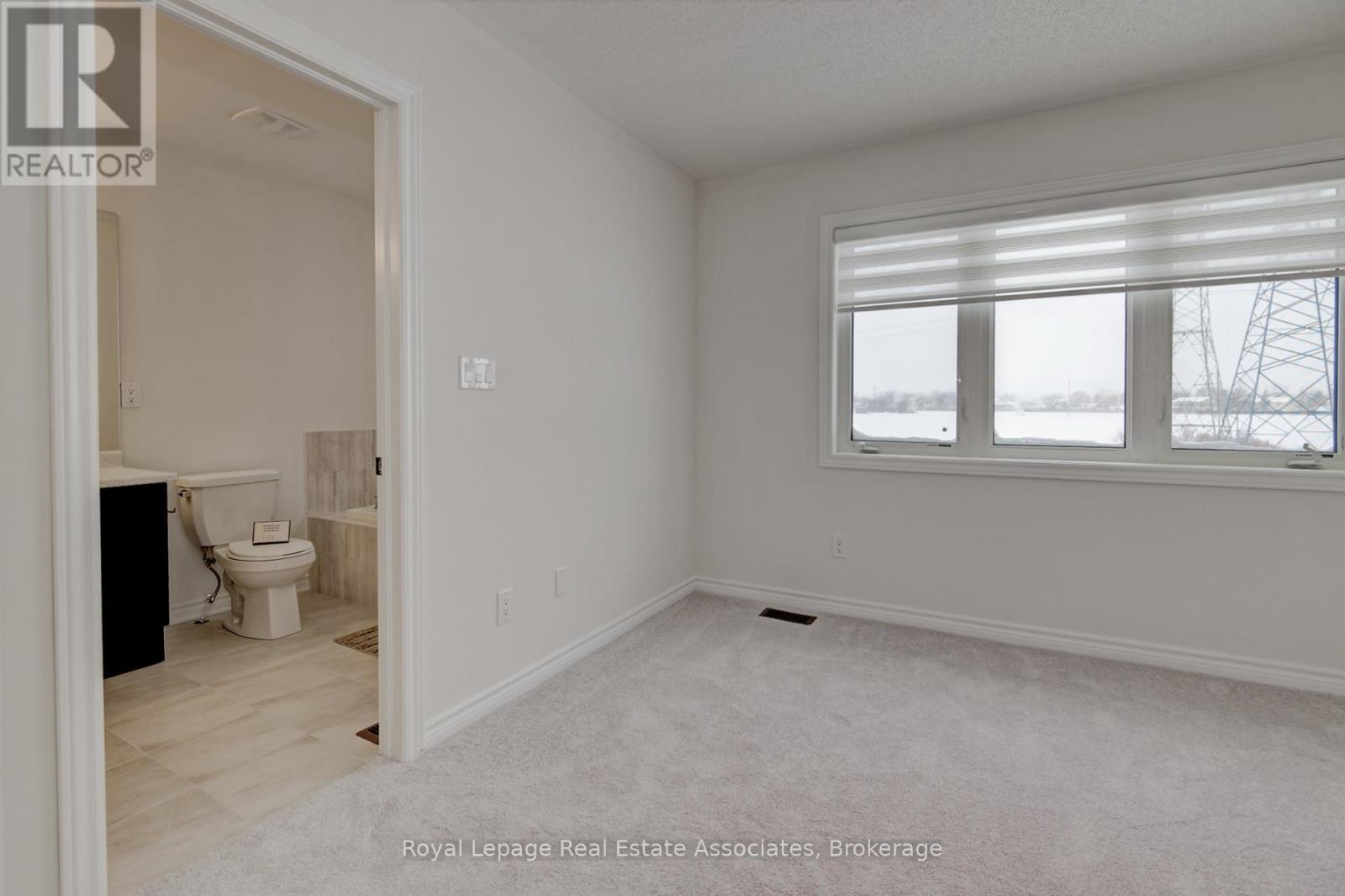 121 Sapphire Way, Thorold, Ontario  L2V 0B8 - Photo 28 - X12653732