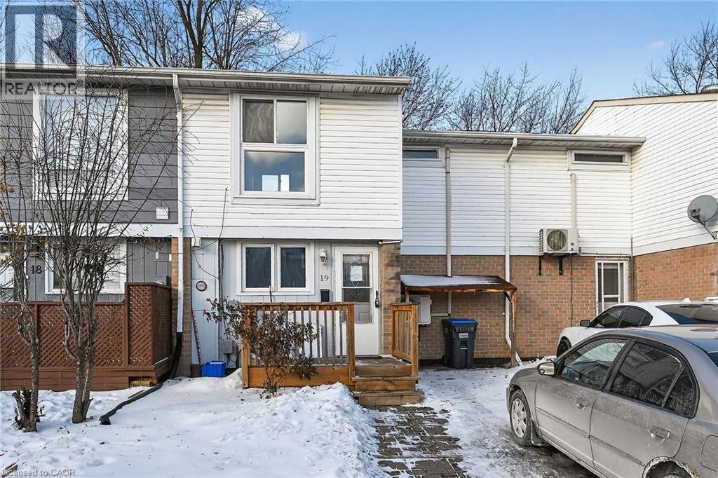 19 HINDQUARTER Crescent, Brampton, Ontario