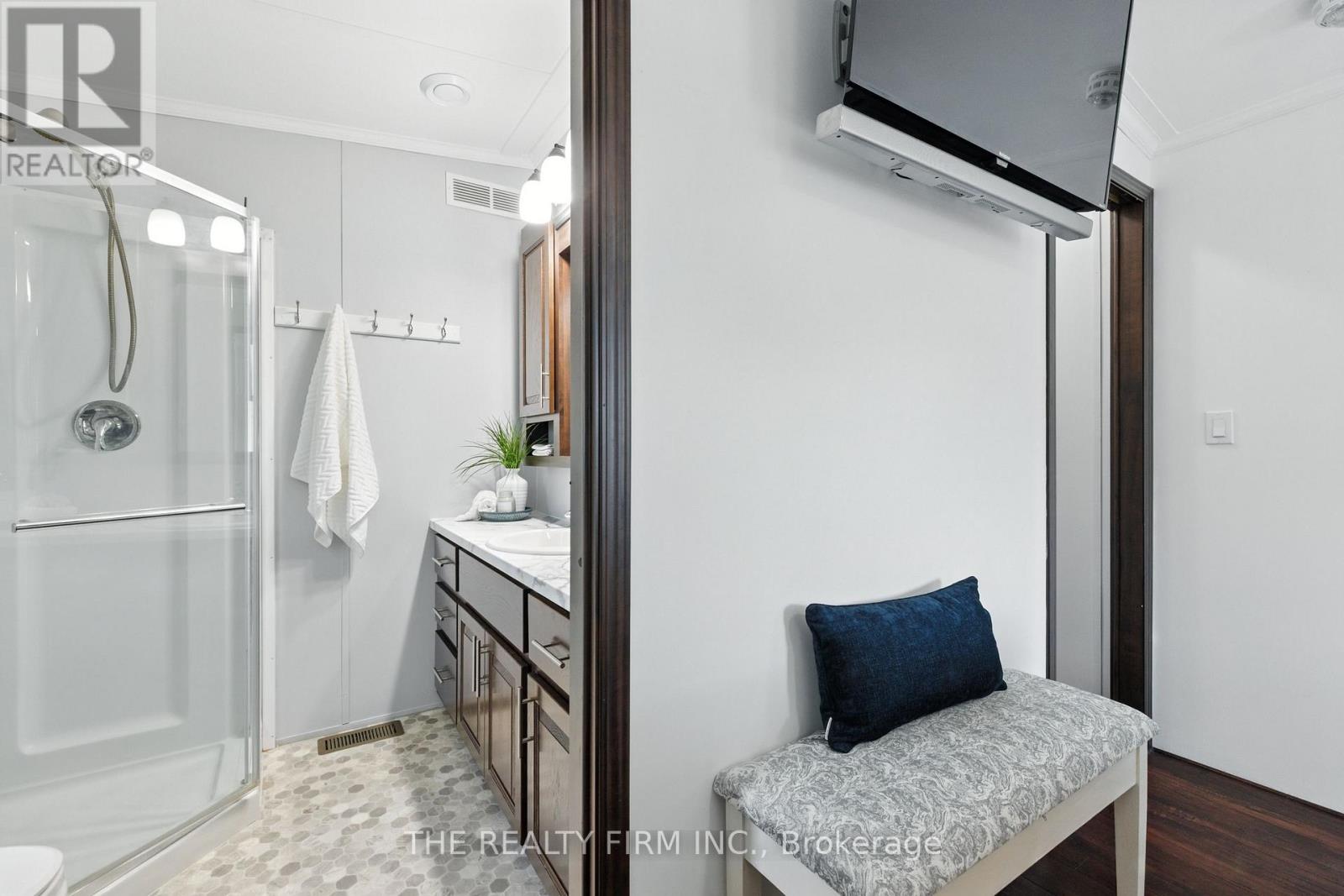 1 - 22790 Amiens Road, Middlesex Centre, Ontario  N0L 1R0 - Photo 21 - X12653774