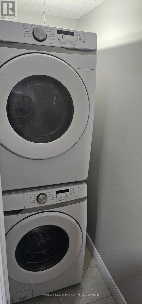 89 Woodsend Run, Brampton, Ontario  L6Y 4H7 - Photo 10 - W12653428