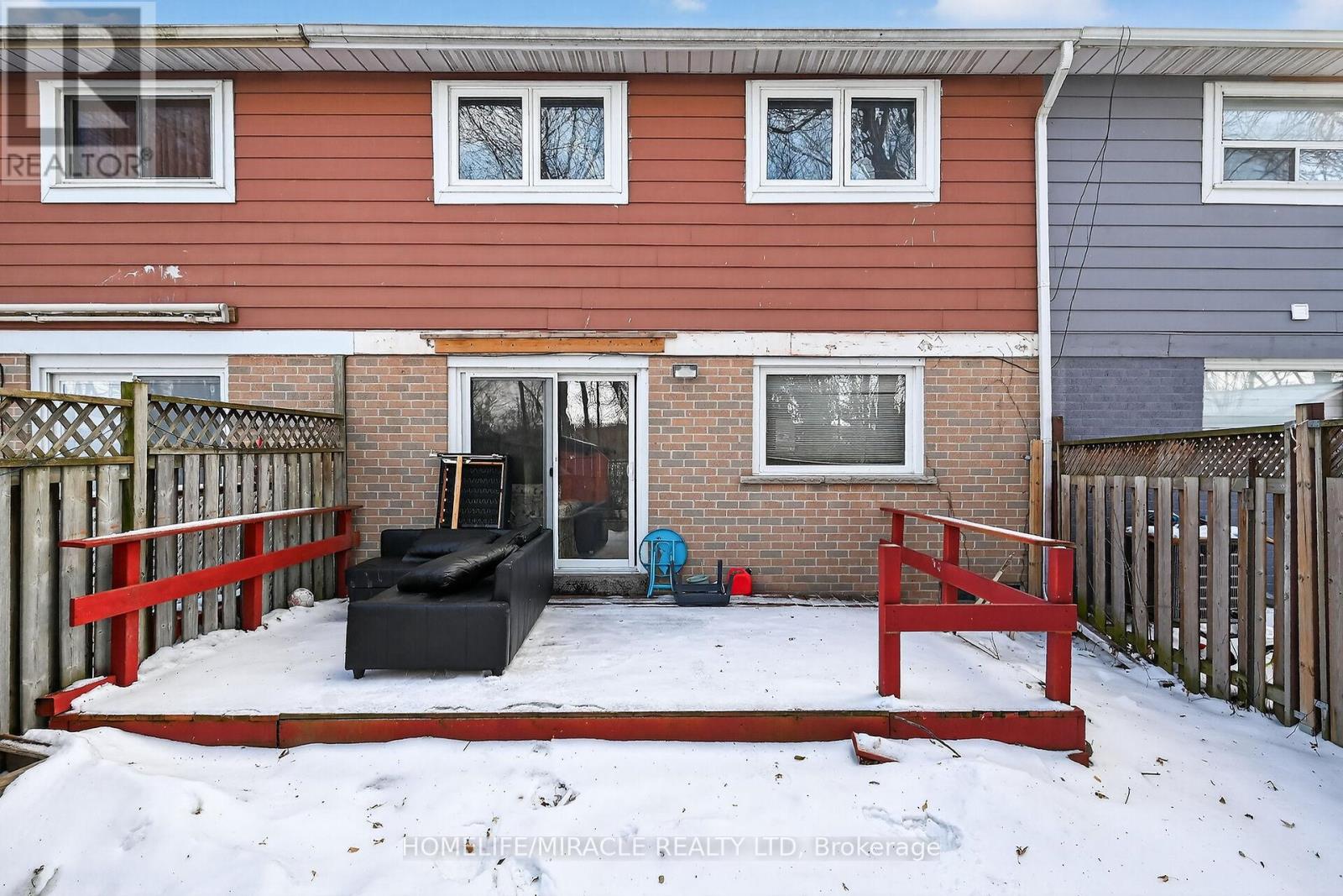 19 Hindquarter Court, Brampton (Central Park), Ontario  L6S 2C3 - Photo 31 - W12652510