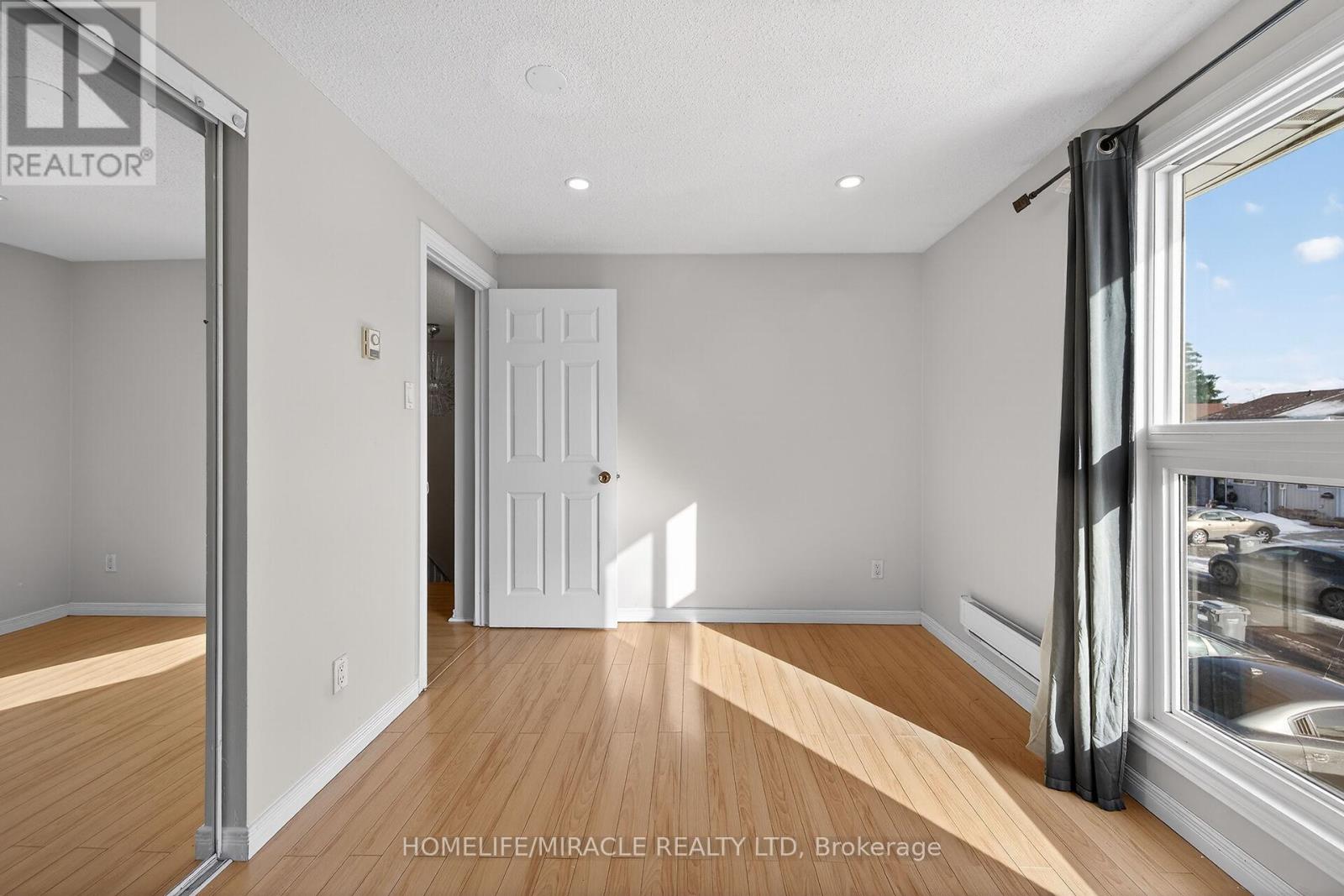 19 Hindquarter Court, Brampton (Central Park), Ontario  L6S 2C3 - Photo 26 - W12652510