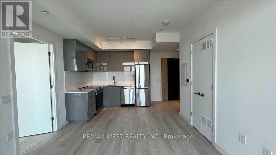 1004 - 50 Power Street, Toronto, Ontario  M5A 0V3 - Photo 2 - C12653758