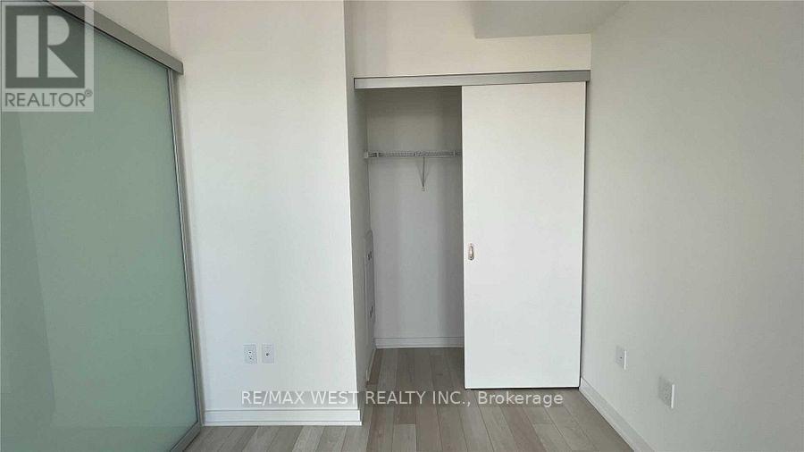 1004 - 50 Power Street, Toronto, Ontario  M5A 0V3 - Photo 5 - C12653758