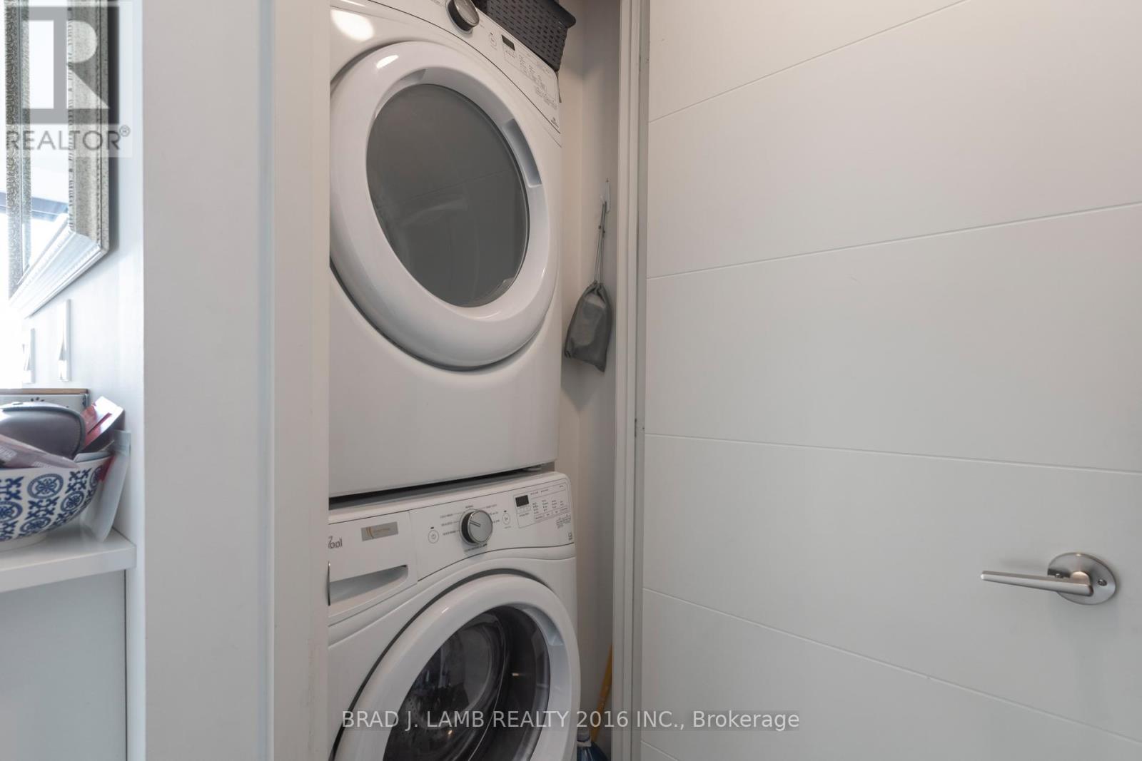 1812 - 460 Adelaide Street E, Toronto, Ontario  M5A 0E7 - Photo 3 - C12653762