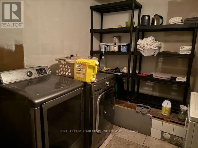 B - 245 Gerrard Street E, Toronto, Ontario  M5A 2G1 - Photo 10 - C12653768