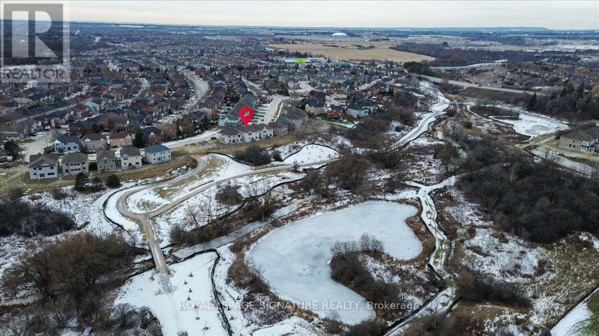 26 Altamira Road, Brampton, Ontario  L6P 4S5 - Photo 5 - W12647982