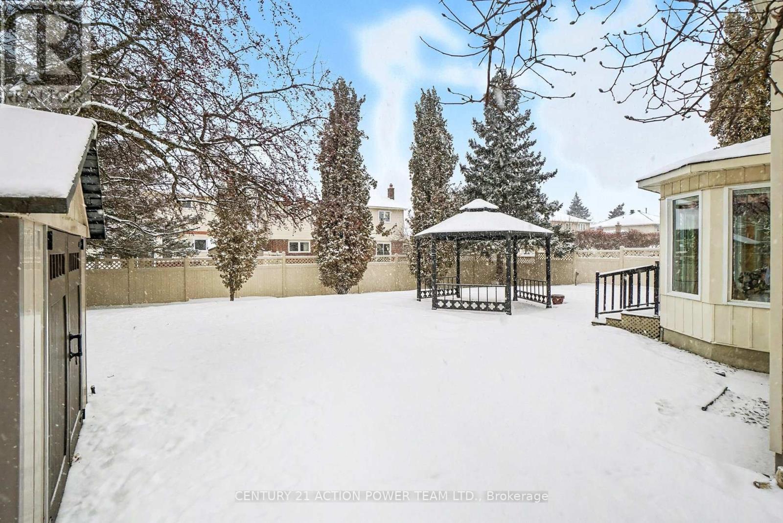 1358 Turner Crescent, Ottawa, Ontario  K1E 2Y4 - Photo 38 - X12526174