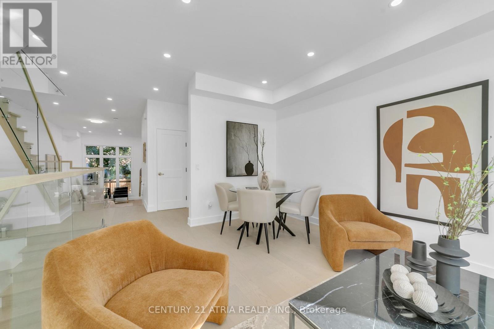 47 Eighth Street, Toronto, Ontario  M8V 3C2 - Photo 9 - W12653746