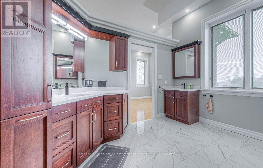 2930 Notre Dame Drive, Wilmot, Ontario  N0B 2L0 - Photo 13 - X12653748