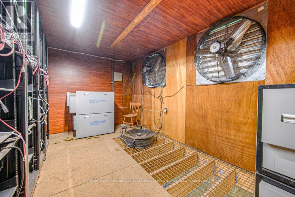 2930 Notre Dame Drive, Wilmot, Ontario  N0B 2L0 - Photo 50 - X12653748