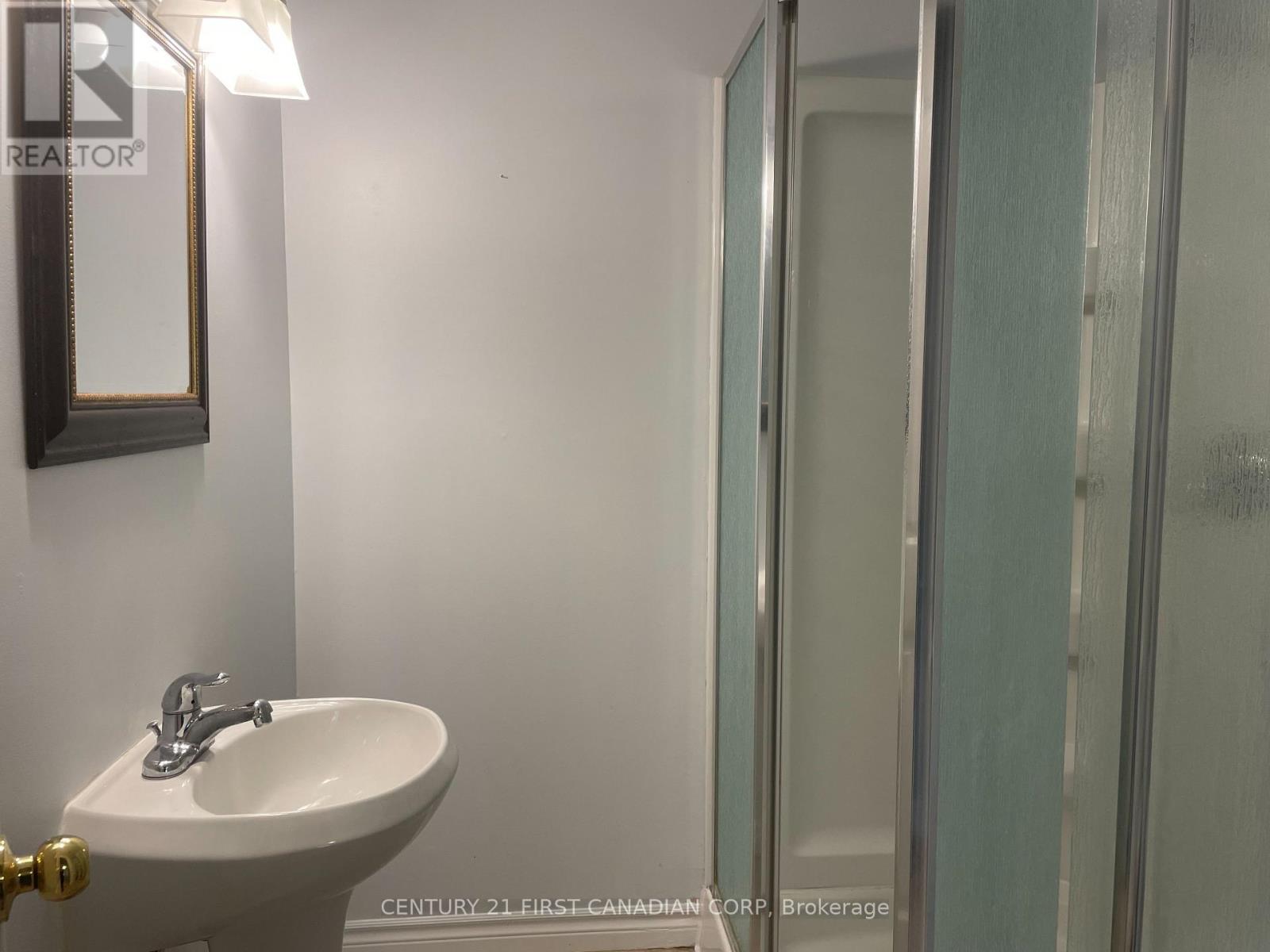 57 St Julien Street, London East, Ontario  N5Z 2M5 - Photo 12 - X12653792