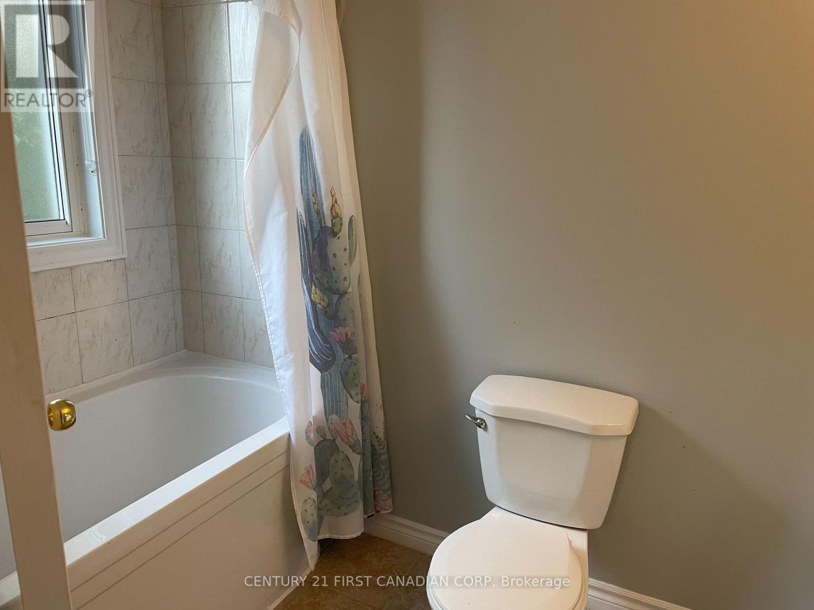 57 St Julien Street, London East, Ontario  N5Z 2M5 - Photo 13 - X12653792