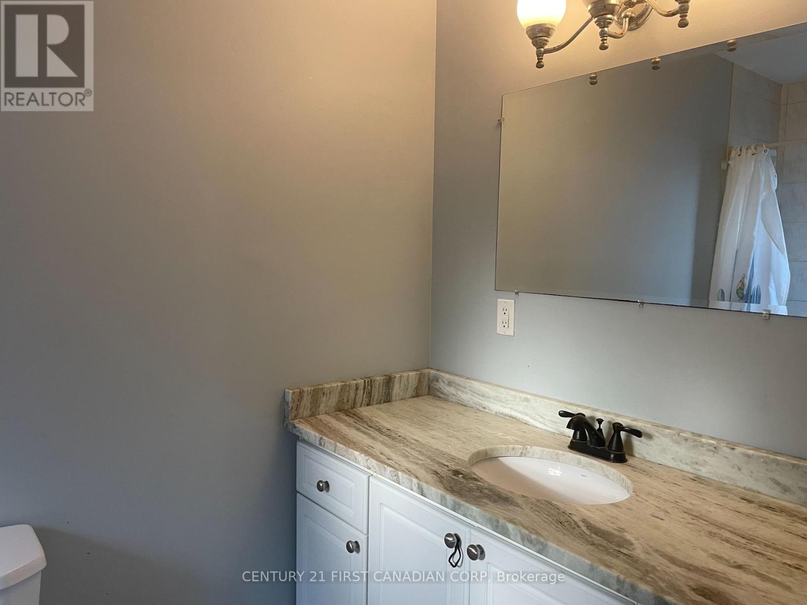 57 St Julien Street, London East, Ontario  N5Z 2M5 - Photo 15 - X12653792