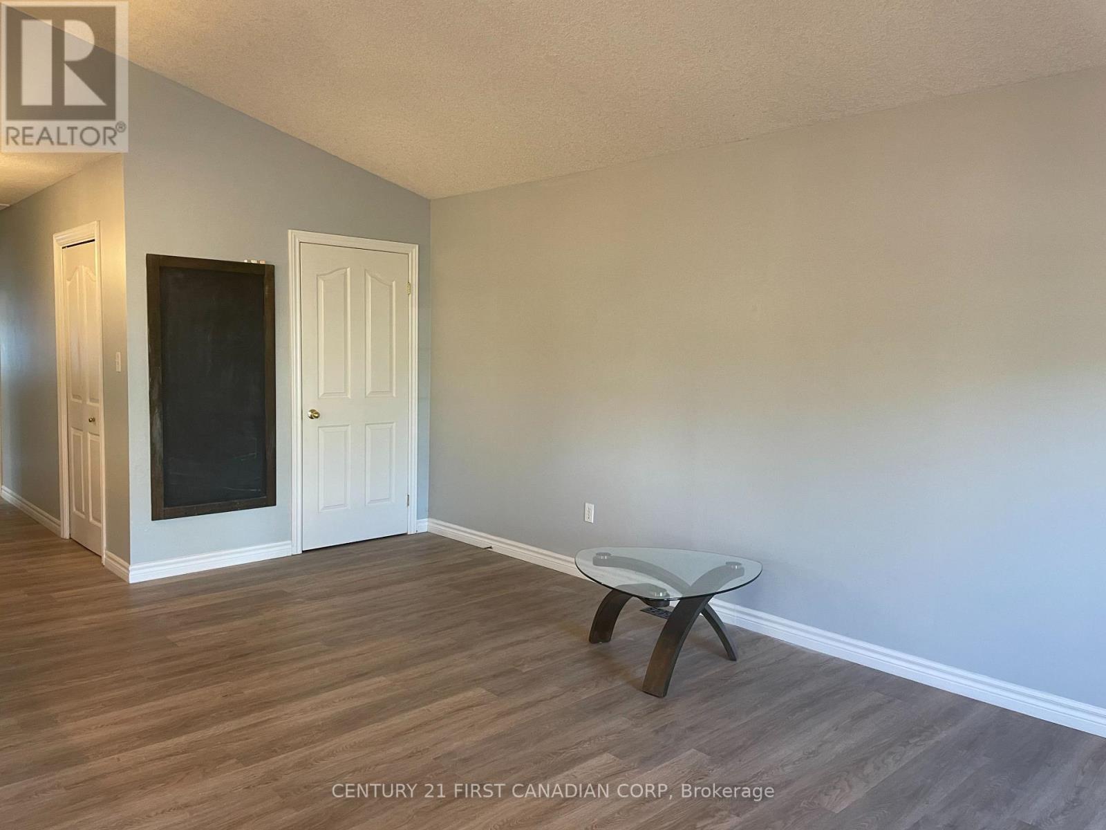 57 St Julien Street, London East, Ontario  N5Z 2M5 - Photo 9 - X12653792