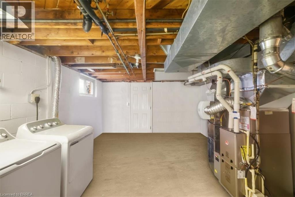 698 West 5th Street, Hamilton, Ontario  L9C 3R2 - Photo 15 - 40791321