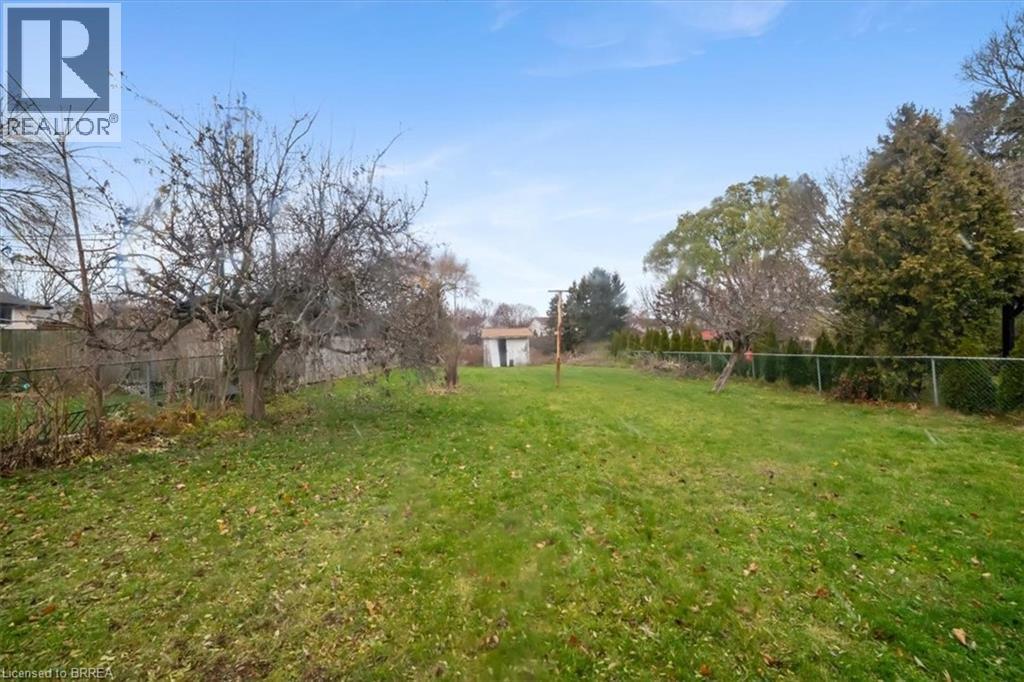 698 West 5th Street, Hamilton, Ontario  L9C 3R2 - Photo 16 - 40791321