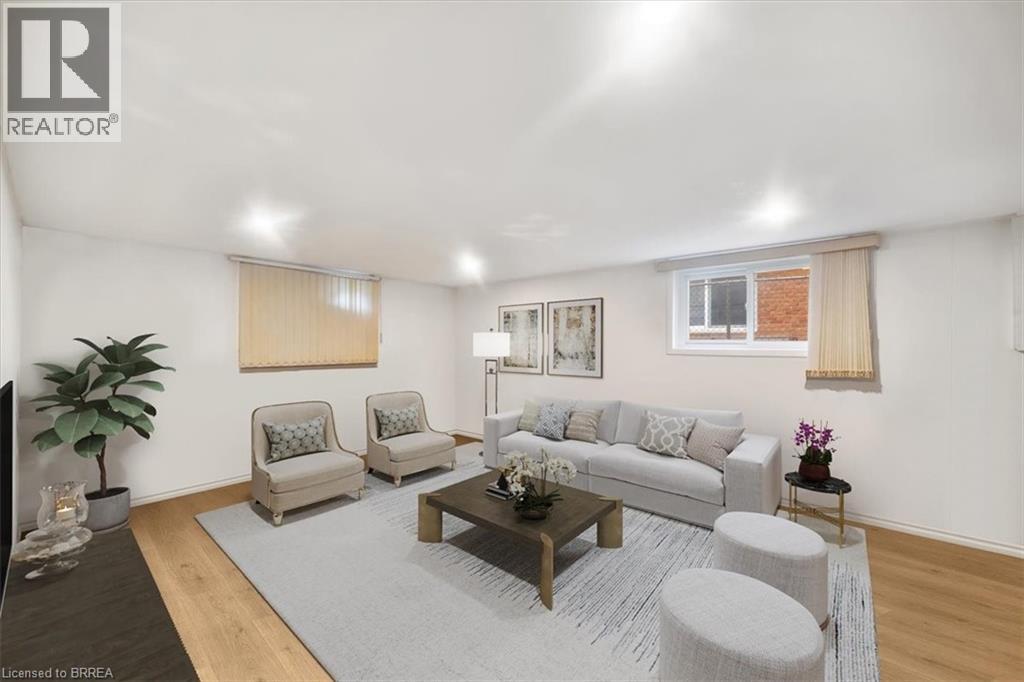 698 West 5th Street, Hamilton, Ontario  L9C 3R2 - Photo 14 - 40791321