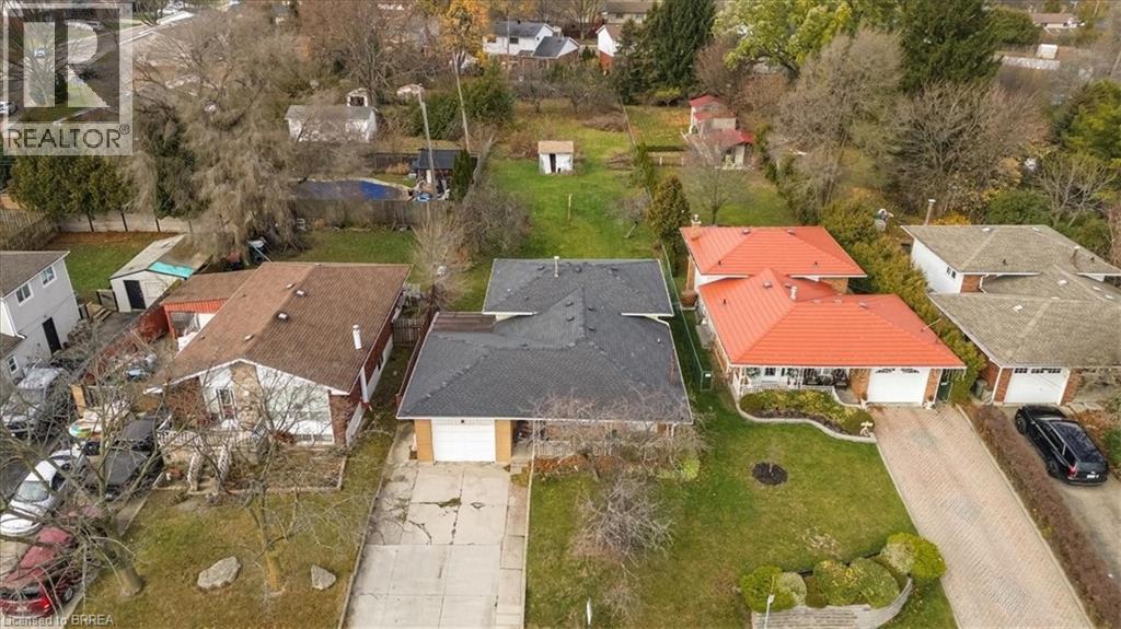 698 West 5th Street, Hamilton, Ontario  L9C 3R2 - Photo 3 - 40791321