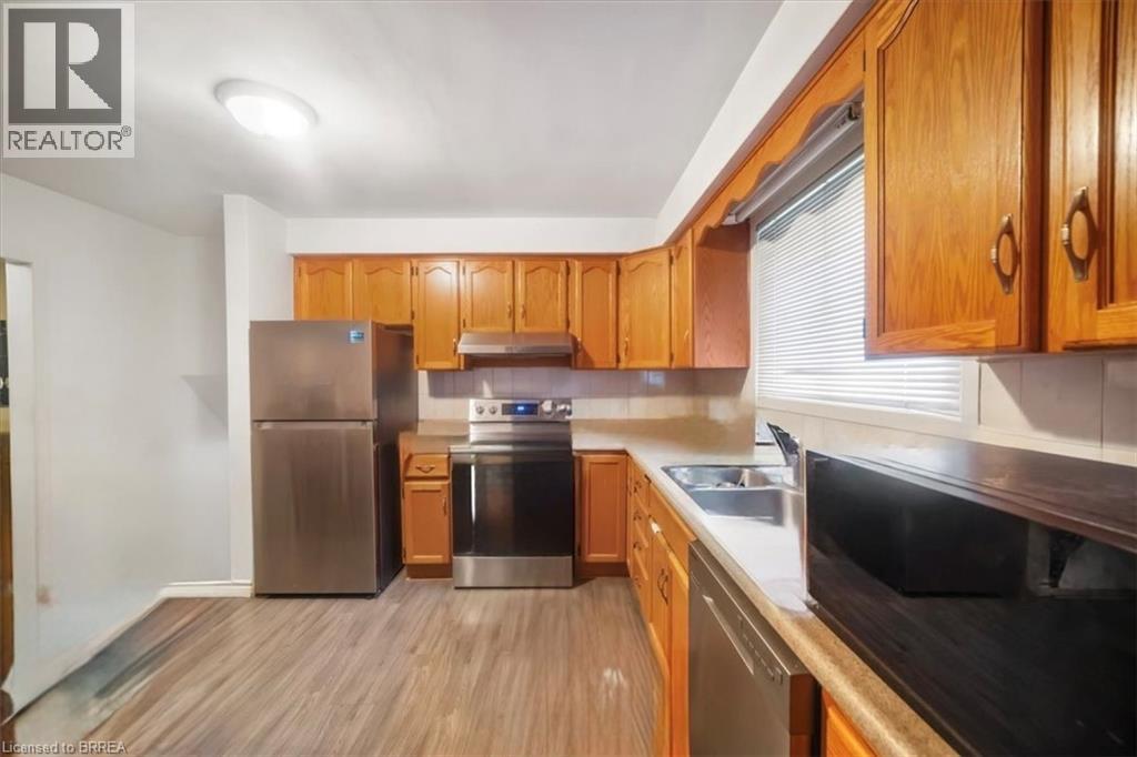 698 West 5th Street, Hamilton, Ontario  L9C 3R2 - Photo 9 - 40791321