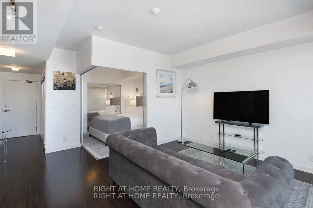 4906 - 12 York Street, Toronto, Ontario  M5J 2Z2 - Photo 6 - C12653794