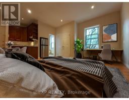 UNIT 1 - 195 CARLTON STREET, Toronto, Ontario