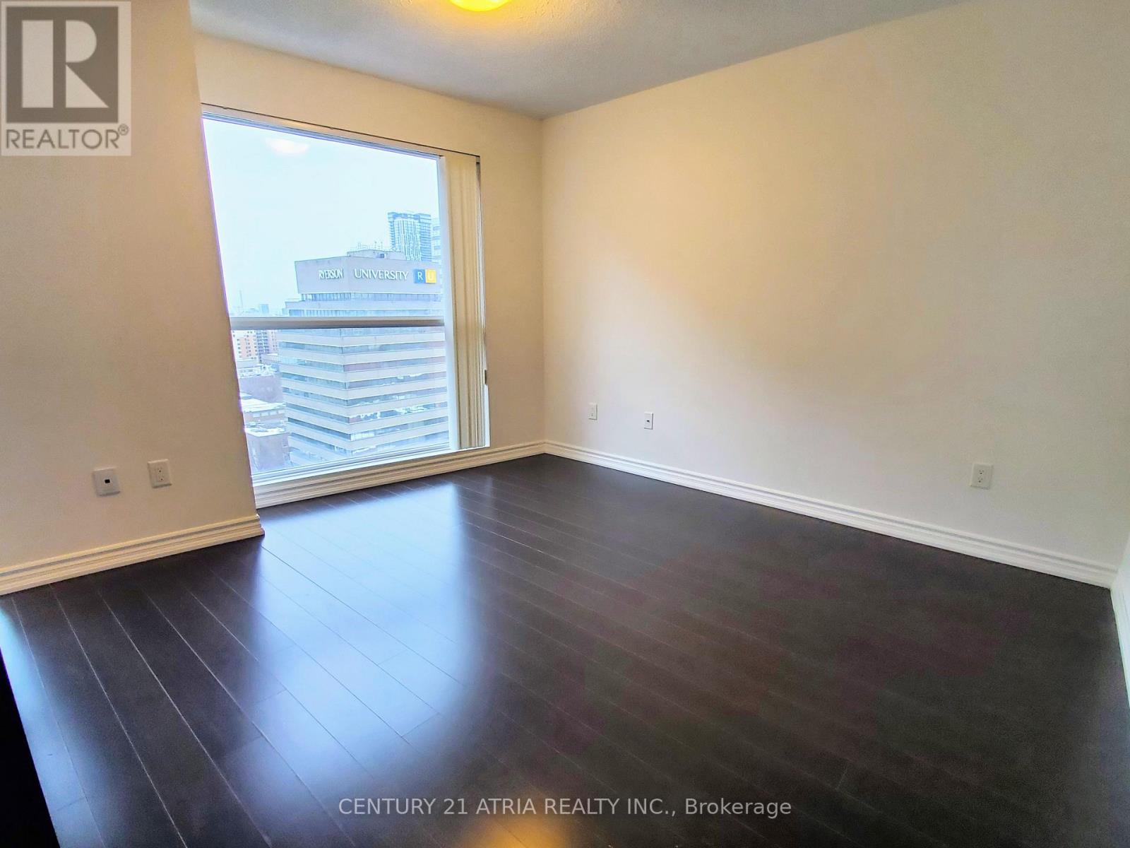 1207 - 386 Yonge Street, Toronto, Ontario  M5B 0A5 - Photo 12 - C12653820