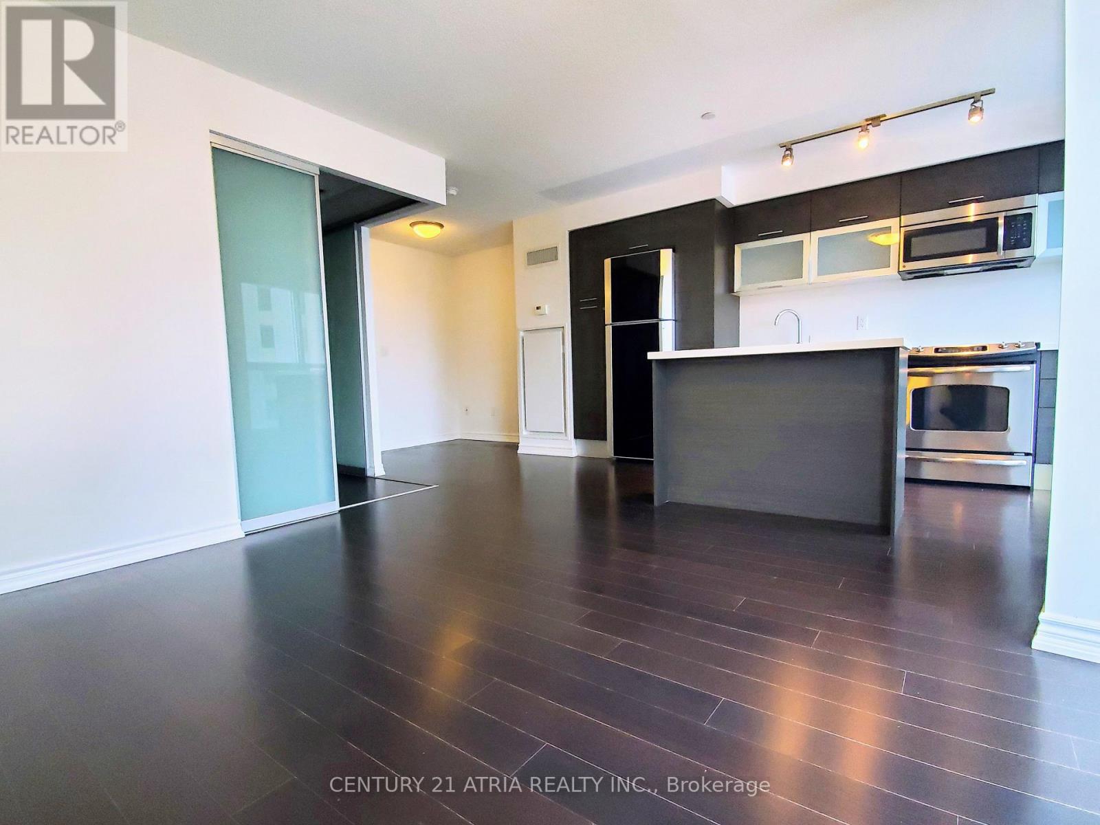 1207 - 386 Yonge Street, Toronto, Ontario  M5B 0A5 - Photo 13 - C12653820