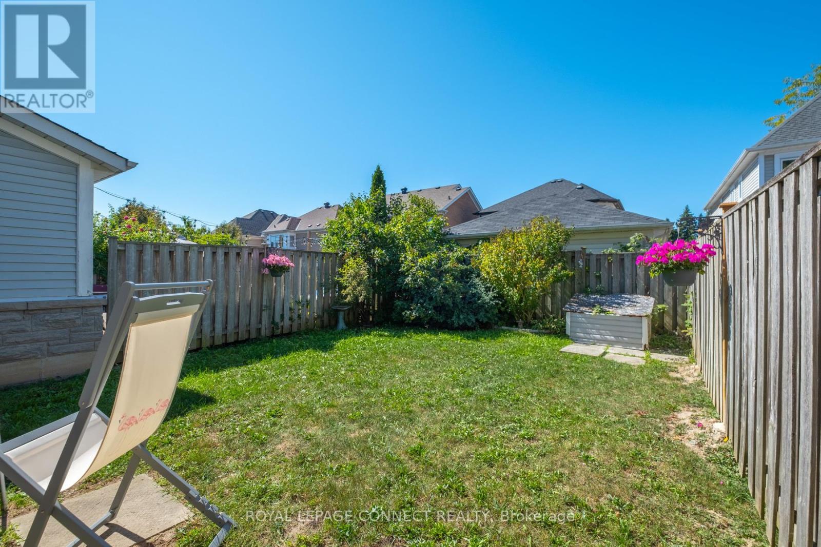 59 Bar Harbour Square, Toronto, Ontario  M1C 5E7 - Photo 7 - E12653782